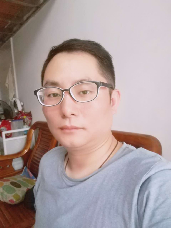 流星的尾巴的第一张照片--石狮征婚网