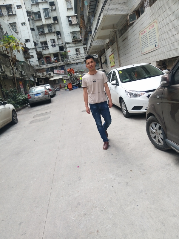 突然的自我的第三张照片--石狮征婚网