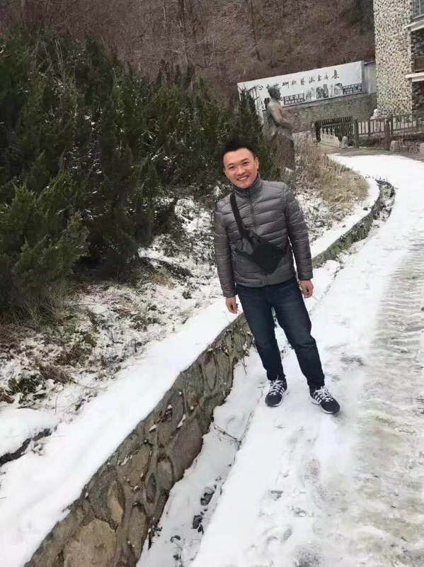 风筝的第一张照片--石狮征婚网