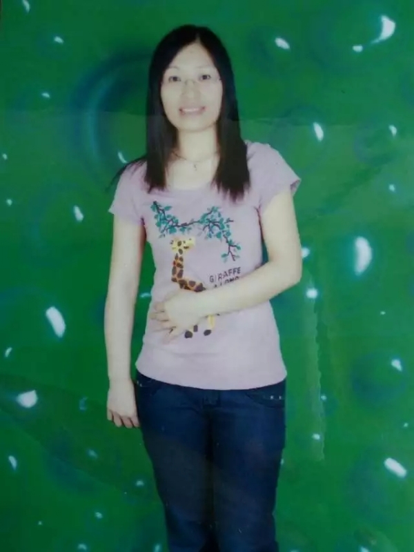 敏敏的第一张照片--石狮征婚网