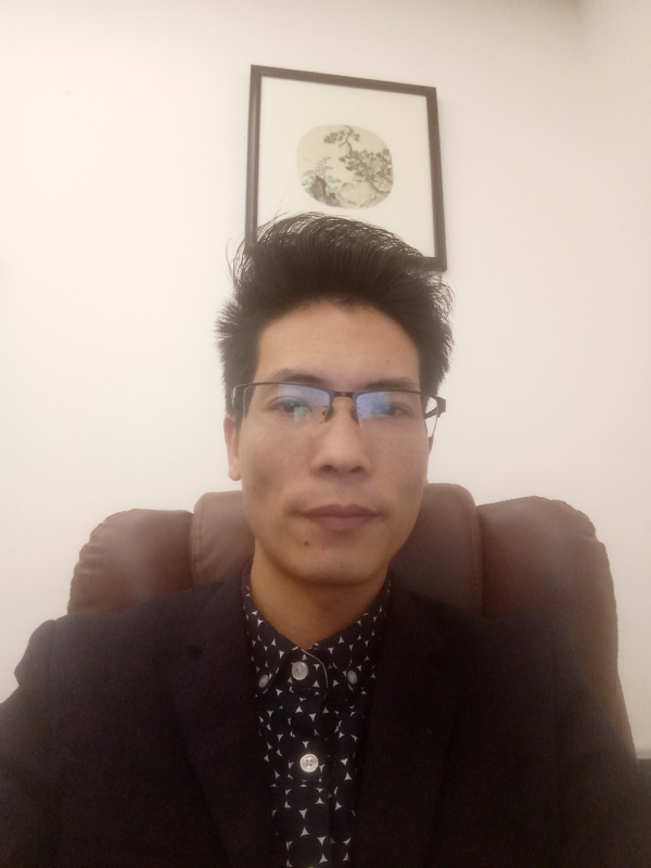 爱也要以诚相待的第一张照片--石狮征婚网