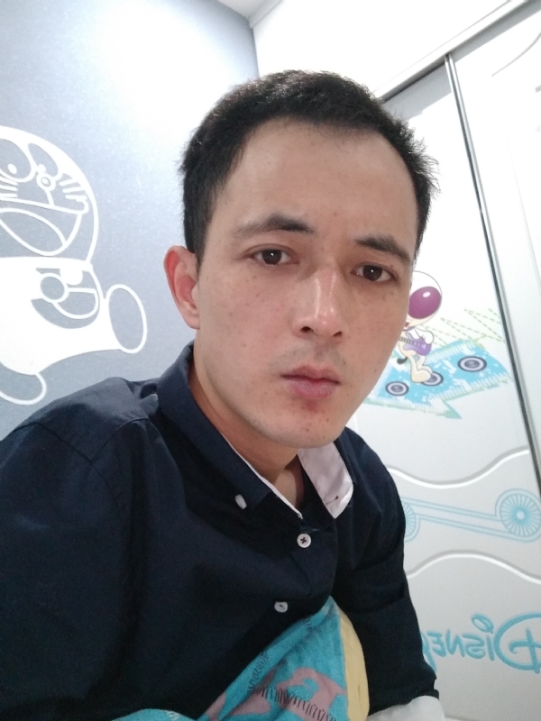 容晨的第一张照片--石狮征婚网