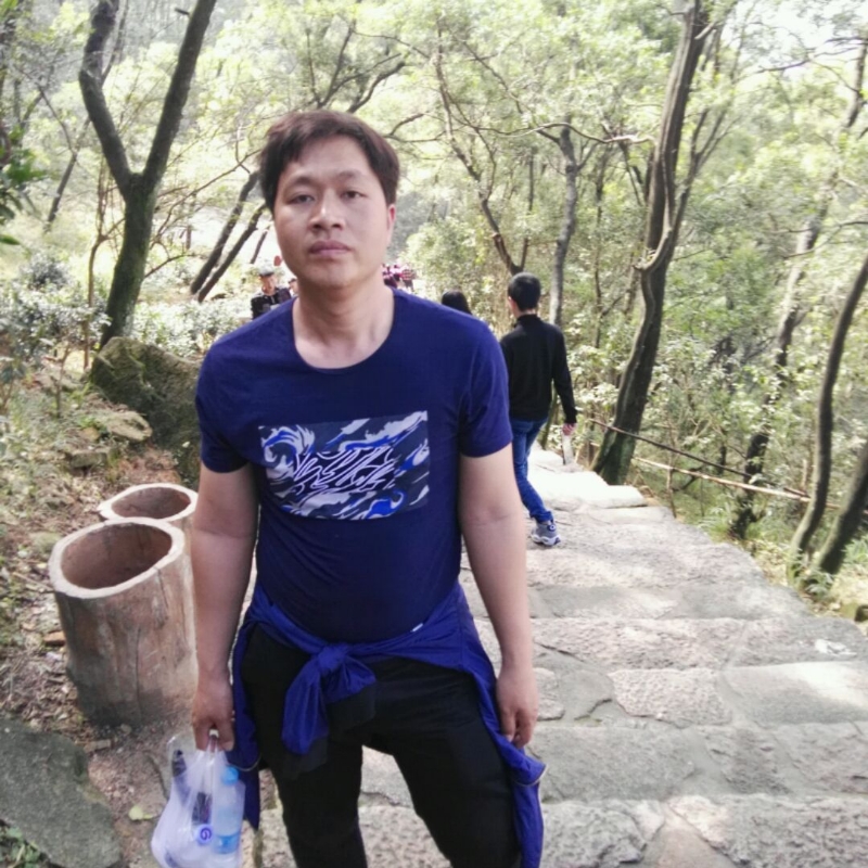 宁静的夏天的第一张照片--石狮征婚网