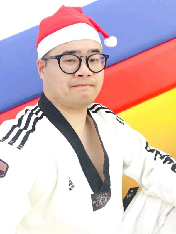 何当重相见的第一张照片--石狮征婚网