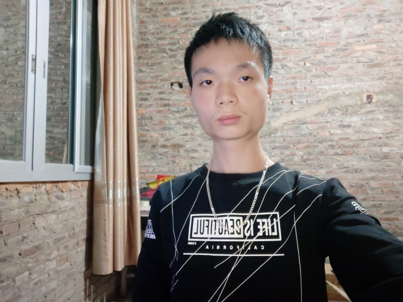 杨翊天的第一张照片--石狮征婚网