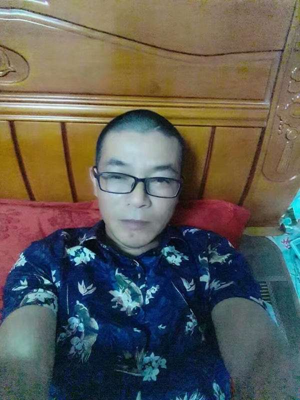 坚信就是你的第一张照片--石狮征婚网