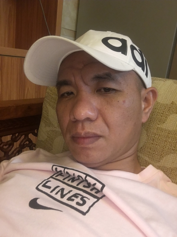 坚持到底的第一张照片--石狮征婚网