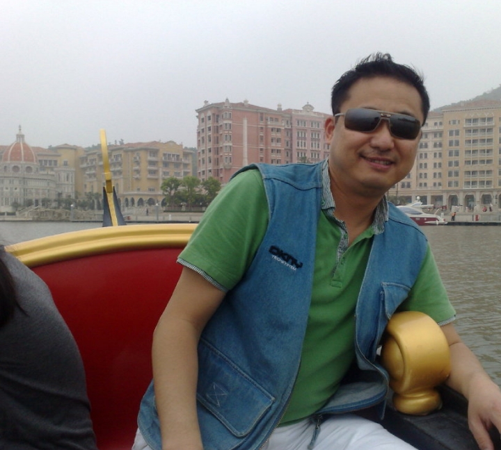 一叶知秋的第二张照片--石狮征婚网