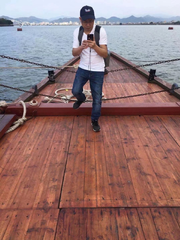 携手未来的第一张照片--石狮征婚网