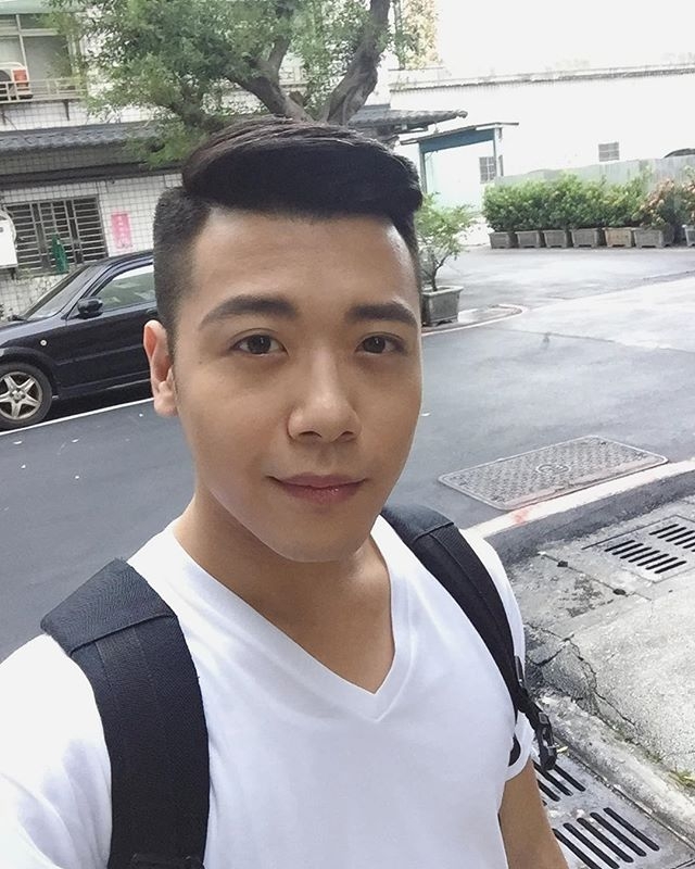 陈俊峰的第四张照片--石狮征婚网