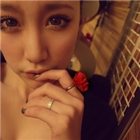 安抚的第一张照片--石狮征婚网