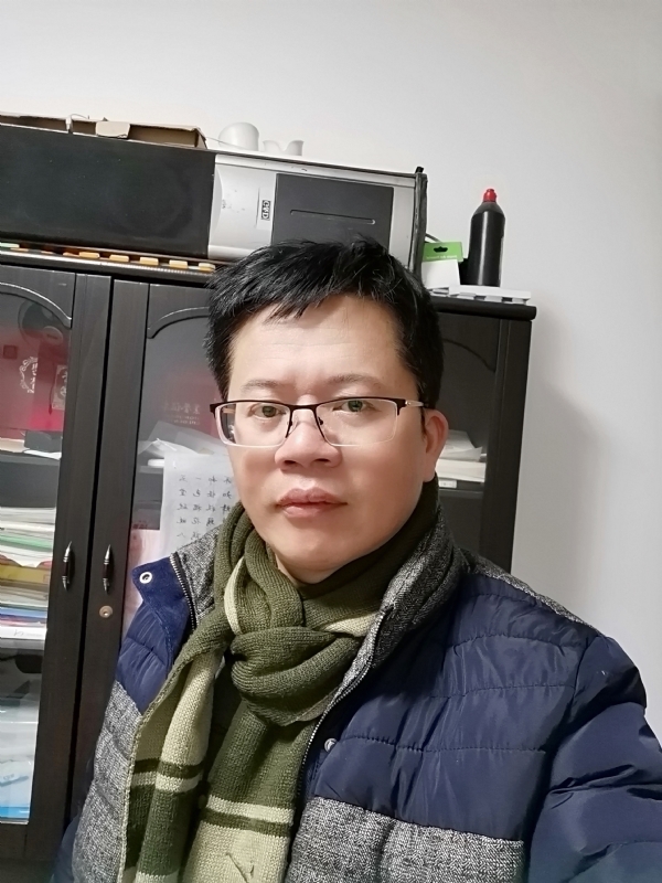 凭海临风的第一张照片--石狮征婚网