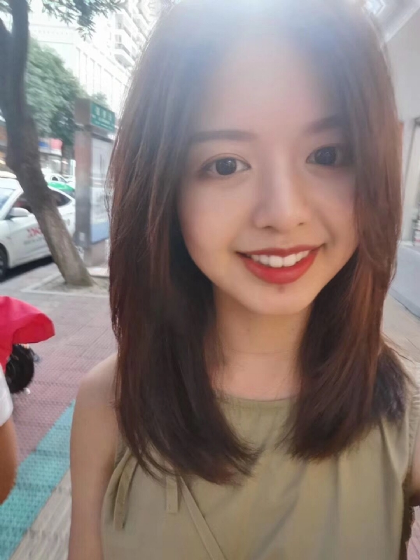 无处安放的大长腿的第一张照片--石狮征婚网