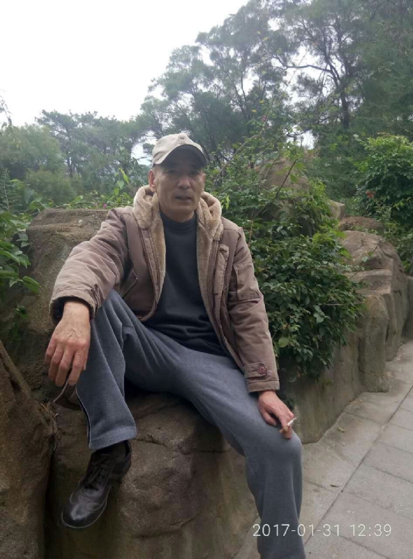 热腾腾的第一张照片--石狮征婚网