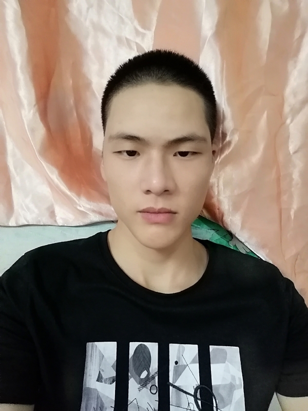 啊猫的第一张照片--石狮征婚网