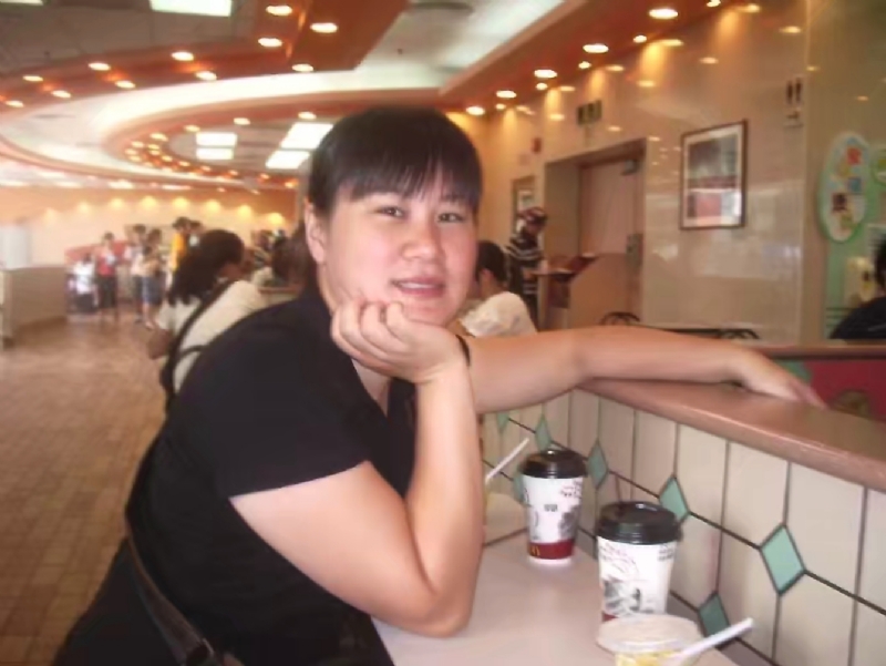 风儿的第一张照片--石狮征婚网