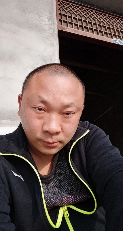 马克的第一张照片--石狮征婚网