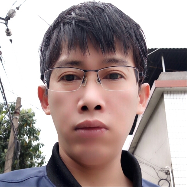 下凡买烟的第一张照片--石狮征婚网