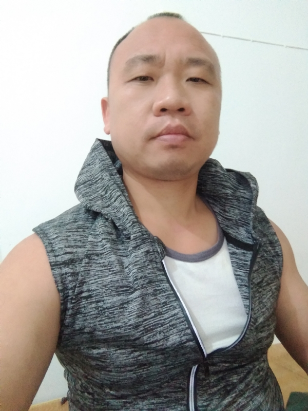 whm的第一张照片--石狮征婚网