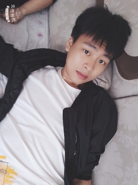 彼岸花开的第一张照片--石狮征婚网