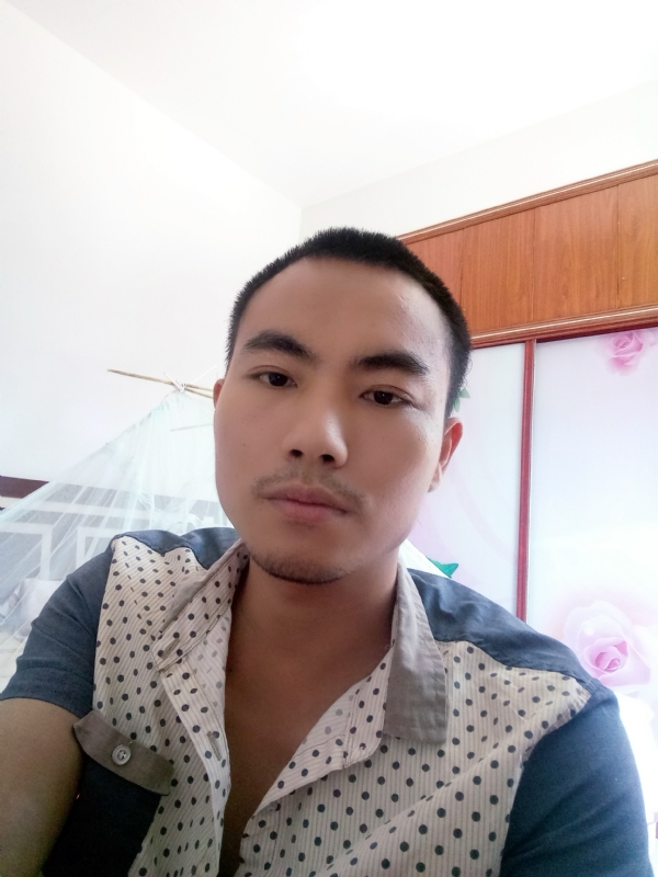 简单的第二张照片--石狮征婚网