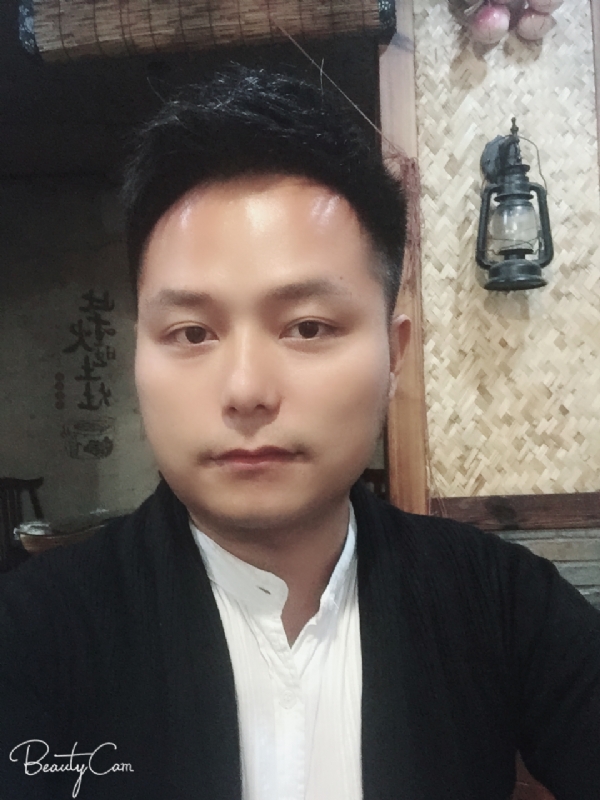 亦初的第一张照片--石狮征婚网