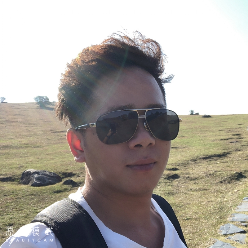 六个字的距离的第一张照片--石狮征婚网