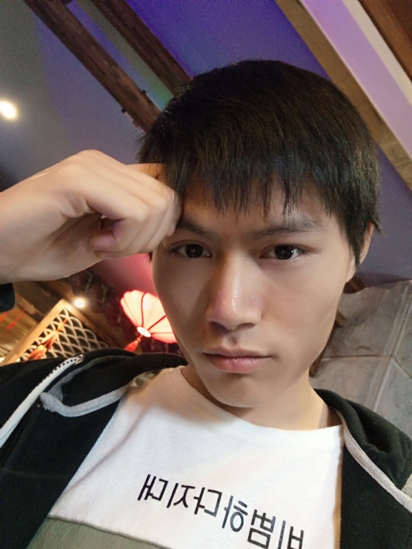 平淡的一生的第二张照片--石狮征婚网