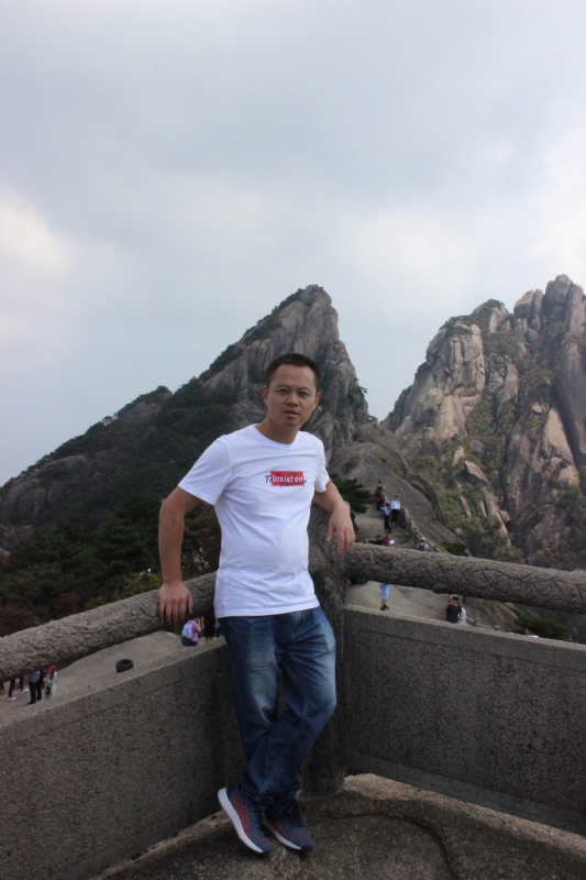 猩猩巨呃的第三张照片--石狮征婚网