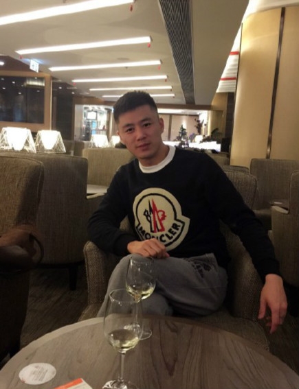 吴辉的第一张照片--石狮征婚网