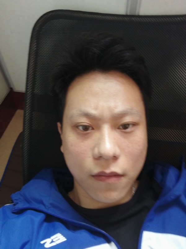 爱上的感觉的第一张照片--石狮征婚网