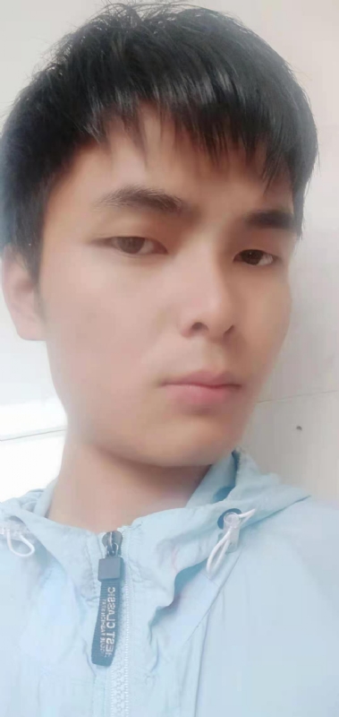 安静的男生的第一张照片--石狮征婚网