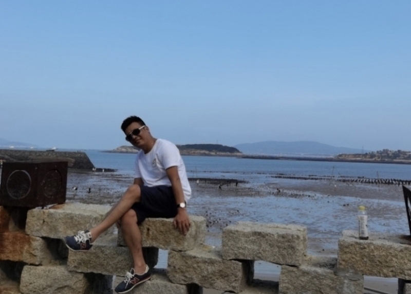 luis的第一张照片--石狮征婚网