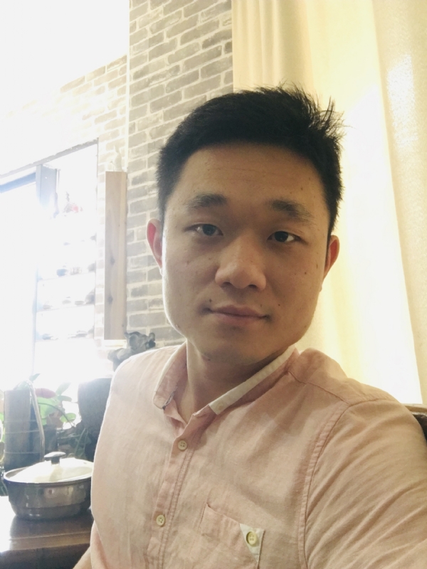 落落大方的第二张照片--石狮征婚网