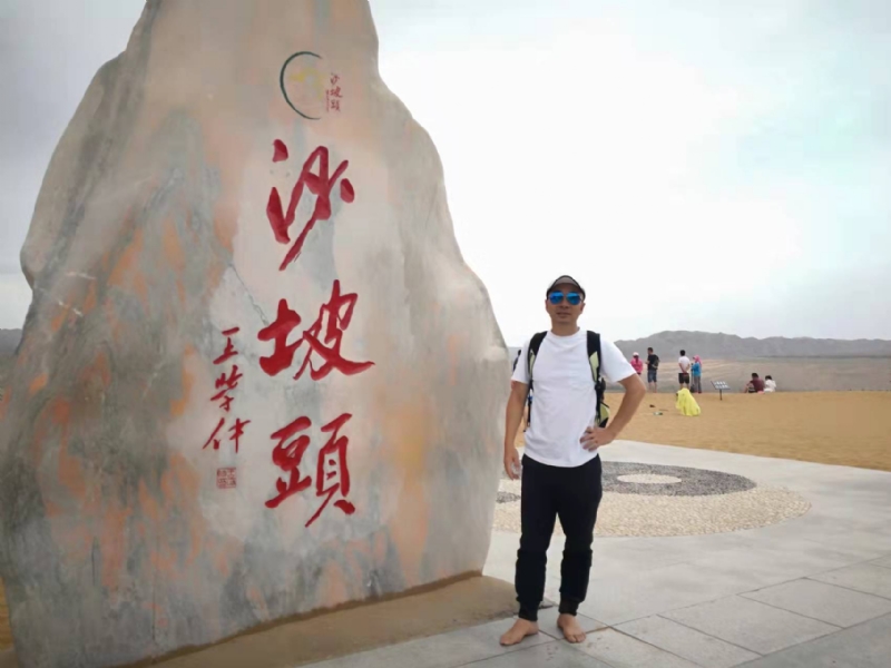 董事长的第一张照片--石狮征婚网