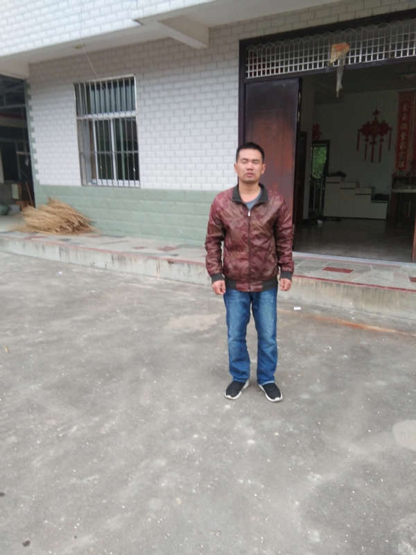 阿泉的第一张照片--石狮征婚网