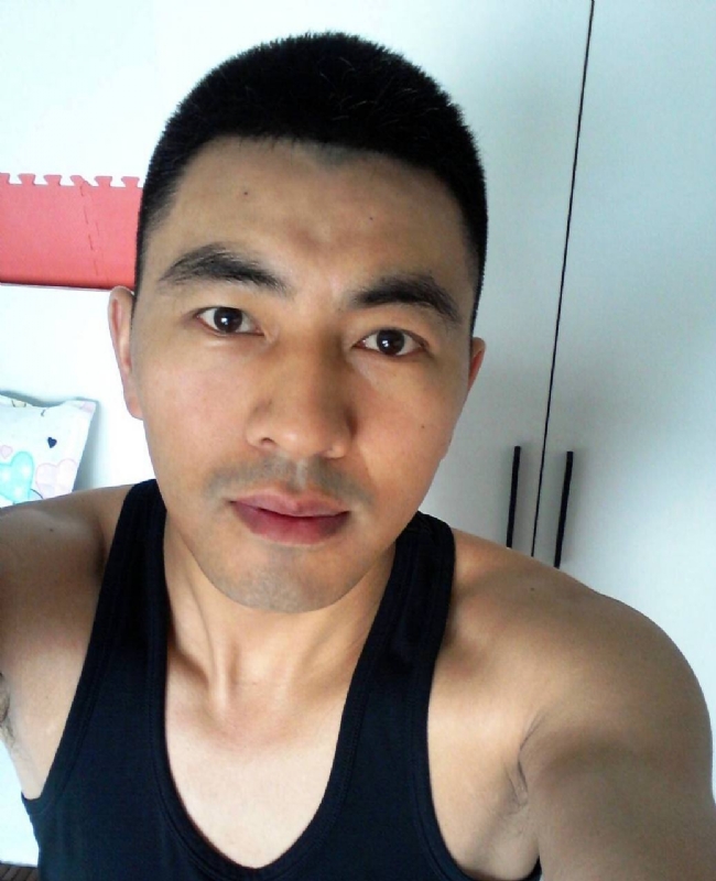 天道酬勤的第一张照片--石狮征婚网