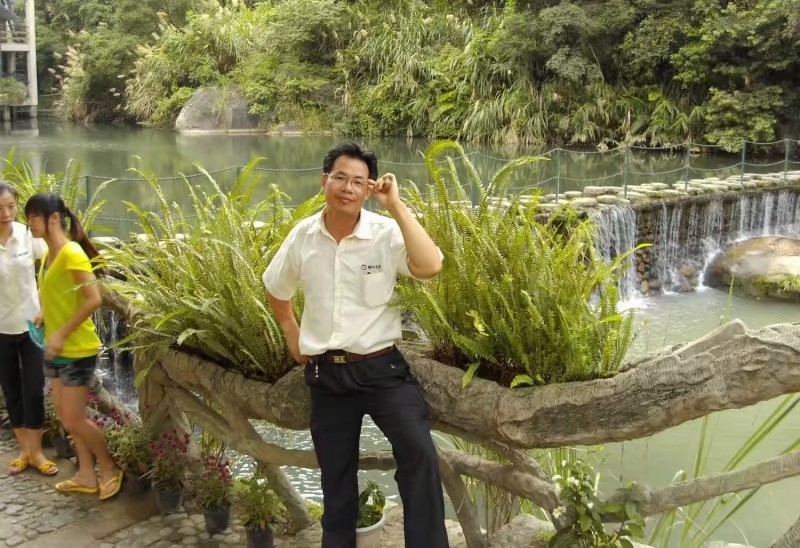 有高度才有格局的第三张照片--石狮征婚网