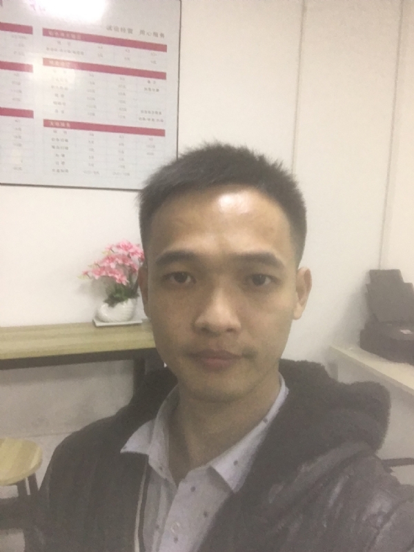 法律人小陈的第一张照片--石狮征婚网