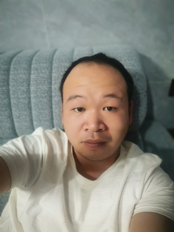 孤独老的第一张照片--石狮征婚网