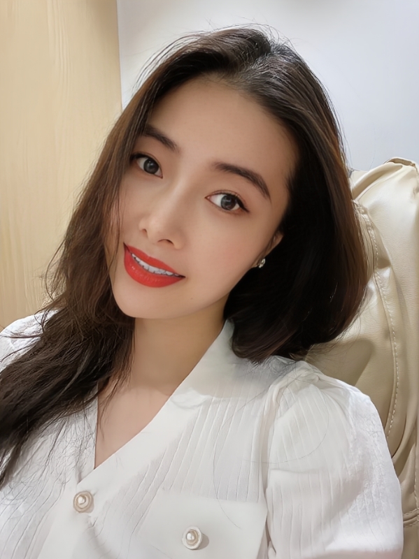 Tina的第一张照片--石狮征婚网