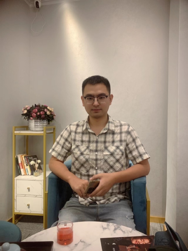 微尘的第四张照片--石狮征婚网