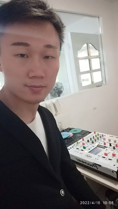 林锋的第四张照片--石狮征婚网