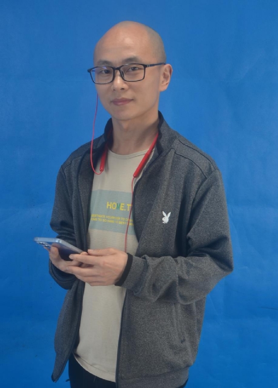 酉星的第三张照片--石狮征婚网