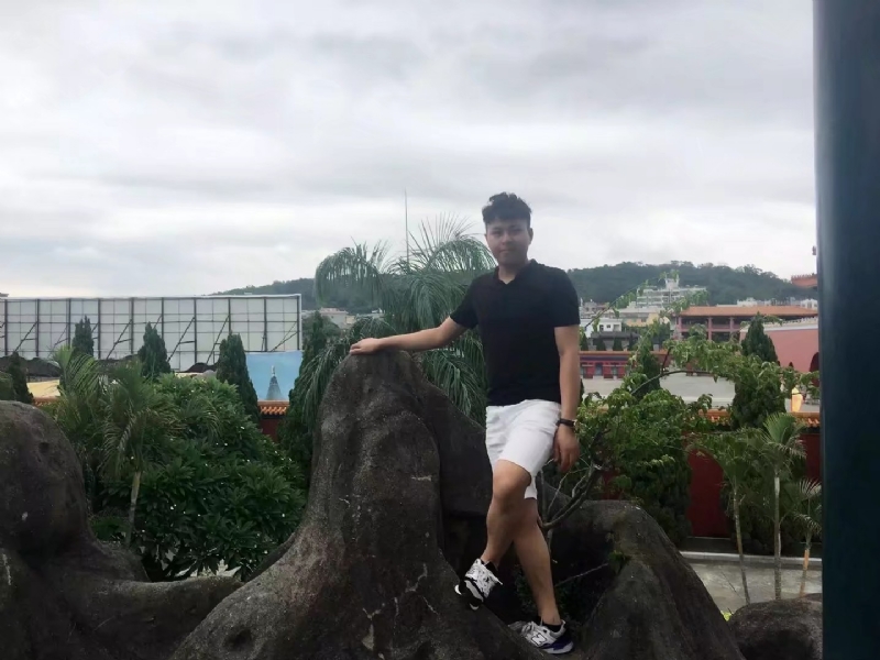 伟仔的第一张照片--石狮征婚网