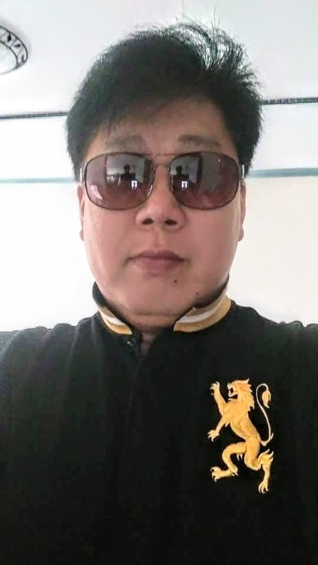 含笑半步癲的第三张照片--石狮征婚网