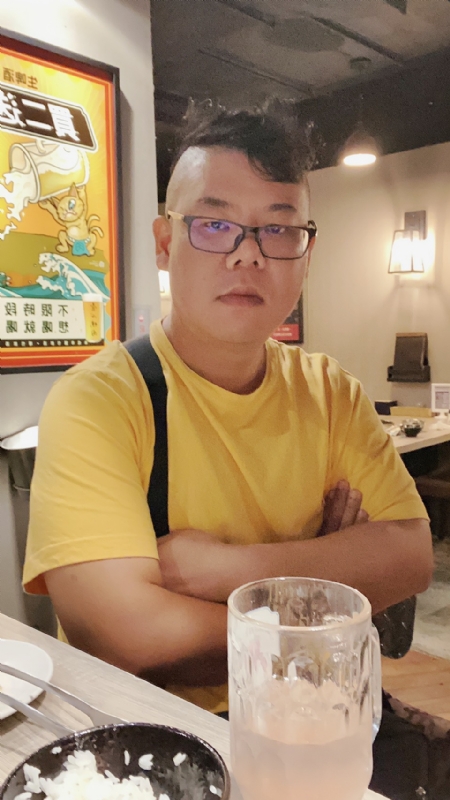 公爵的第一张照片--石狮征婚网