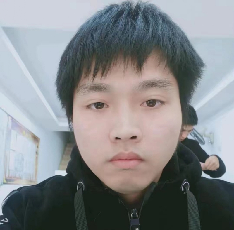 无奋斗不清春的第一张照片--石狮征婚网