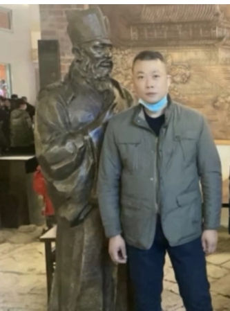 小峰的第一张照片--石狮征婚网