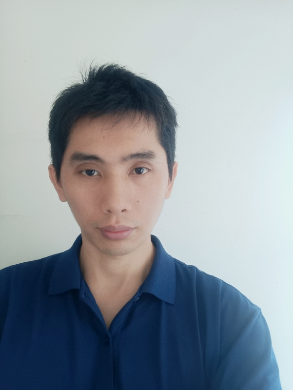 小峰的第一张照片--石狮征婚网